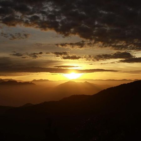 Namastay Himalayas, Kanatal Exterior foto