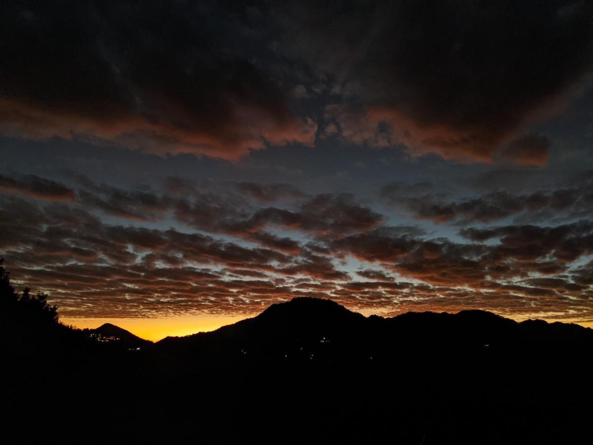 Namastay Himalayas, Kanatal Exterior foto