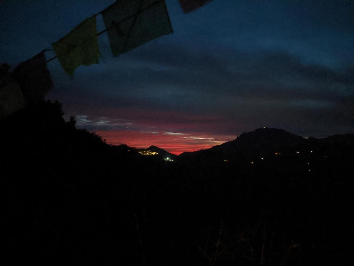 Namastay Himalayas, Kanatal Exterior foto